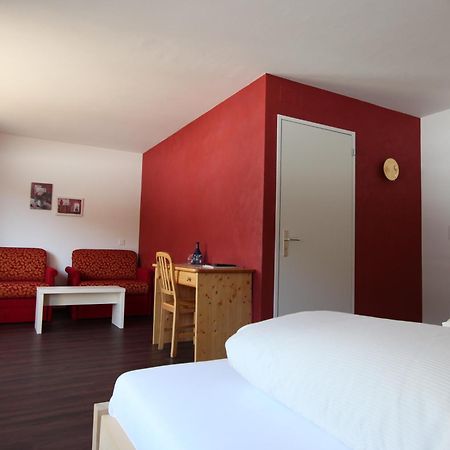 Hotel Al Rom Чирв Номер фото